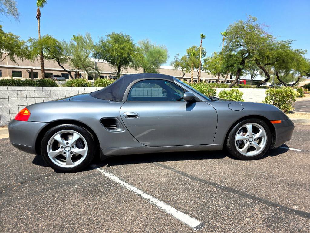 2002 Porsche Boxster Image 32