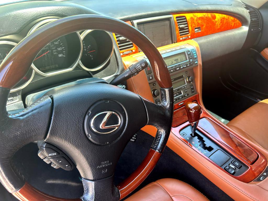 2004 Lexus SC 430 Image 22