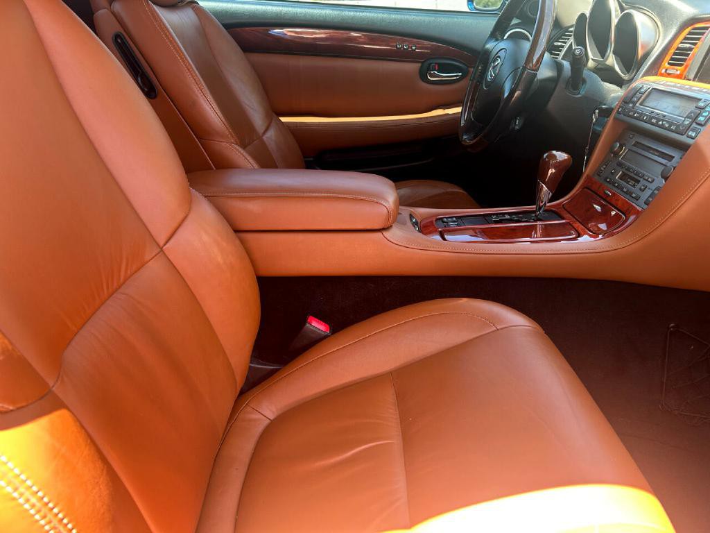 2004 Lexus SC 430 Image 24