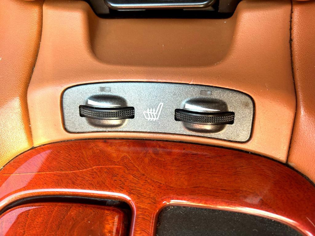2004 Lexus SC 430 Image 30