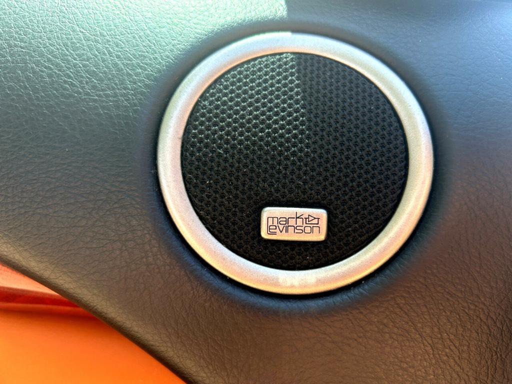 2004 Lexus SC 430 Image 37