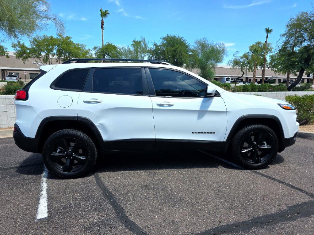2016 Jeep Cherokee Image 19