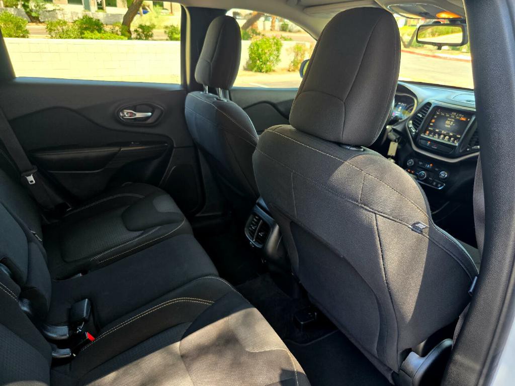 2016 Jeep Cherokee Image 59