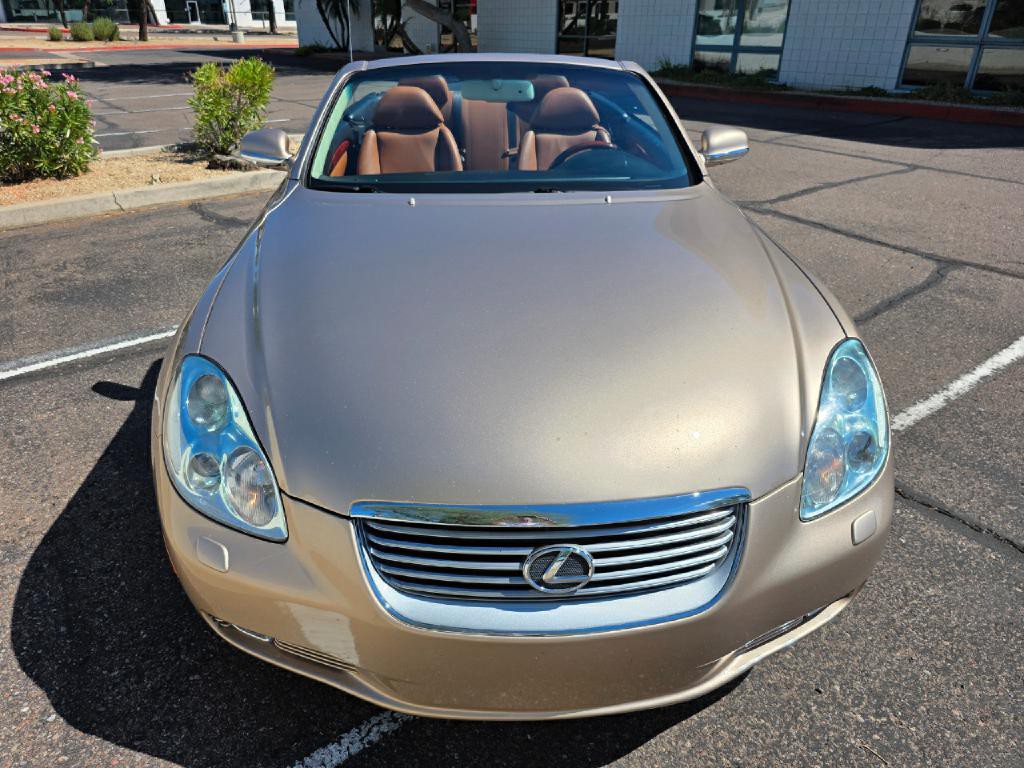 2005 Lexus SC 430 Image 9