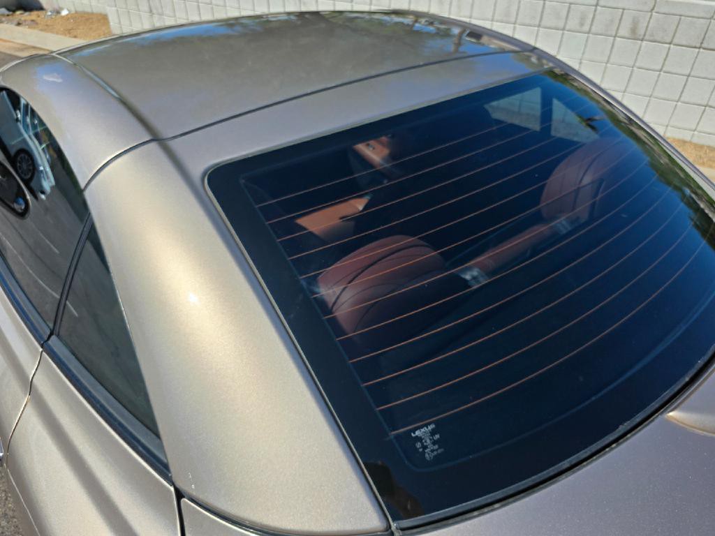 2005 Lexus SC 430 Image 24