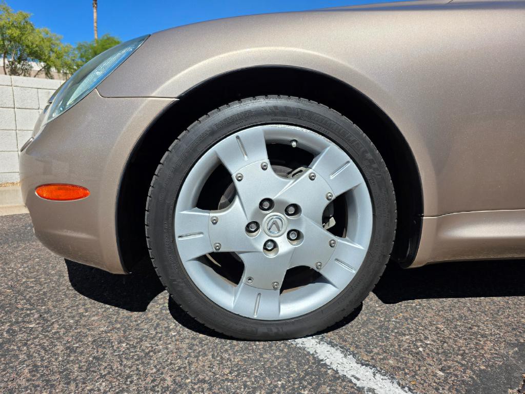 2005 Lexus SC 430 Image 33