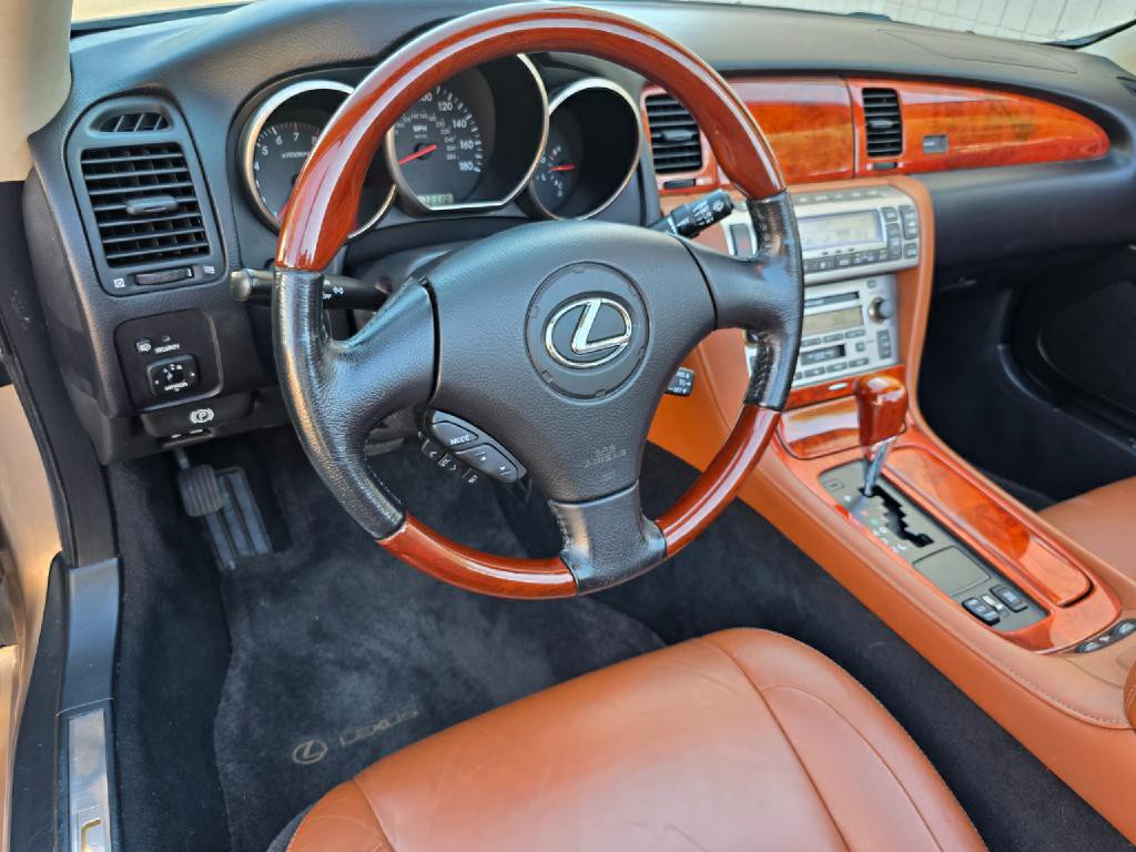 2005 Lexus SC 430 Image 46