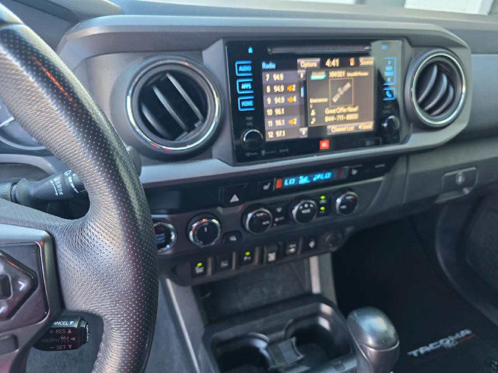 2019 Toyota Tacoma Image 25