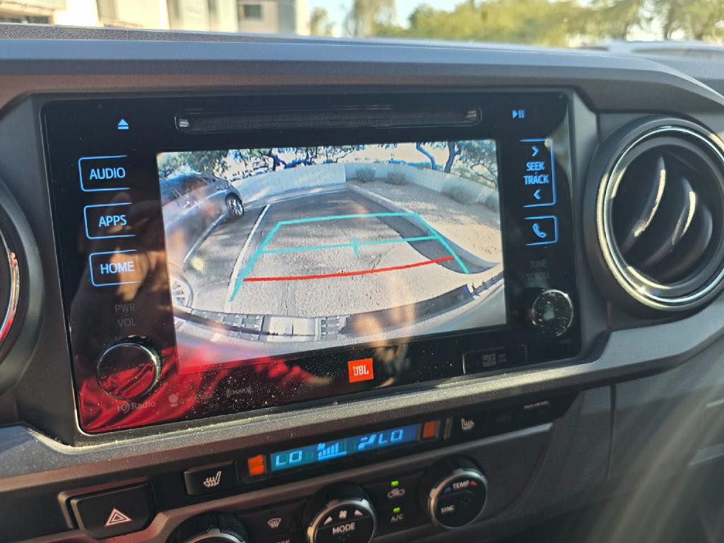 2019 Toyota Tacoma Image 26