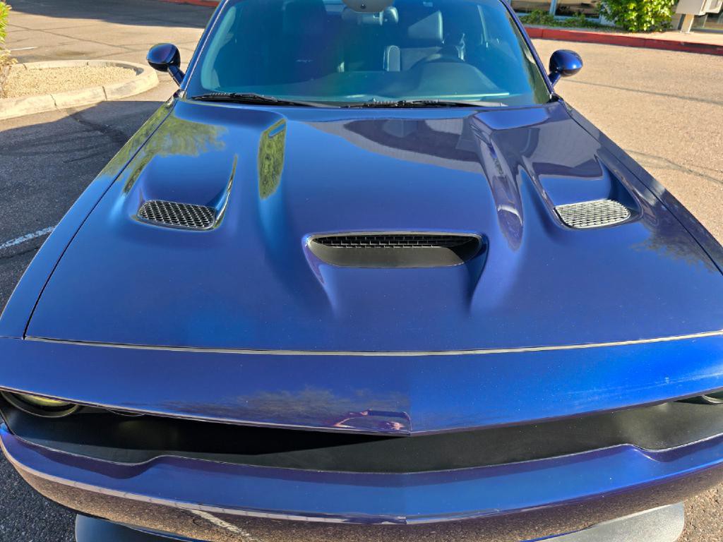 2015 Dodge Challenger Image 11