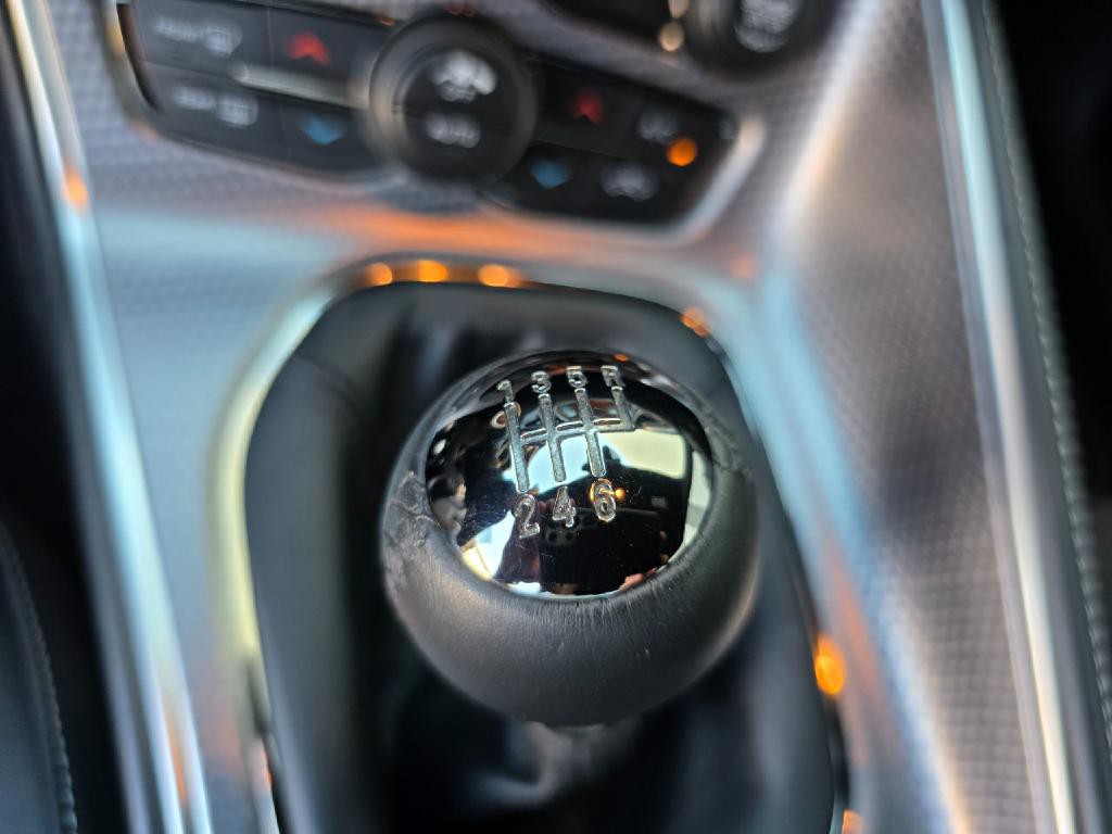 2015 Dodge Challenger Image 33