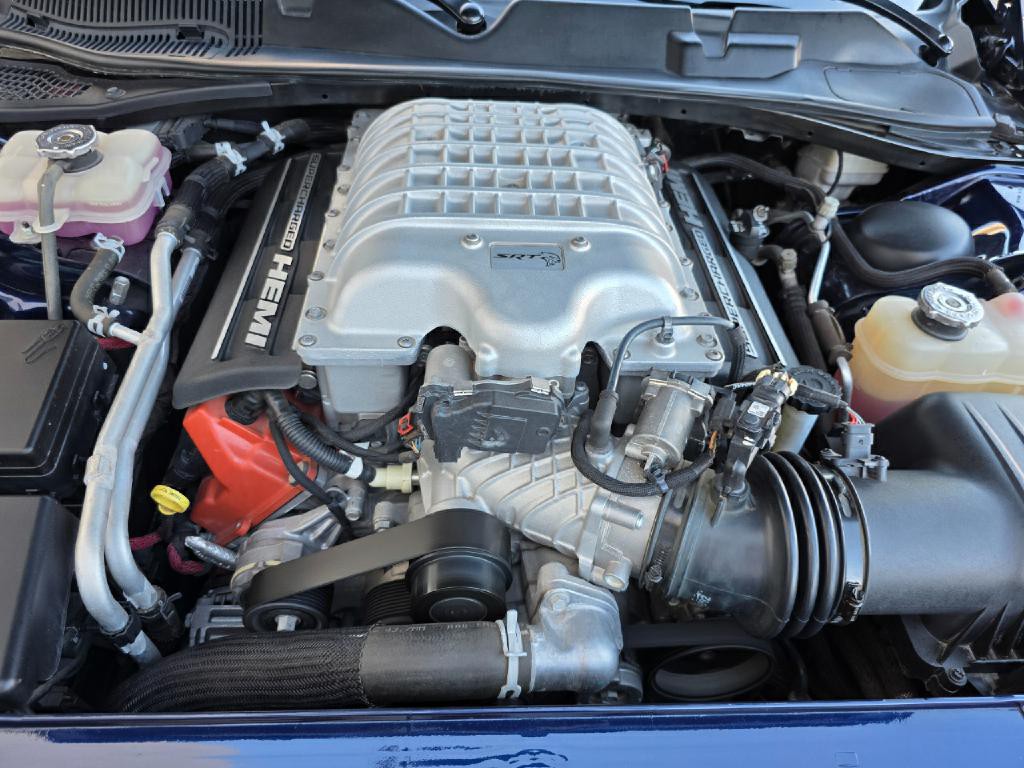 2015 Dodge Challenger Image 60