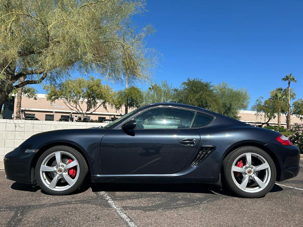2007 Porsche Cayman Image 2