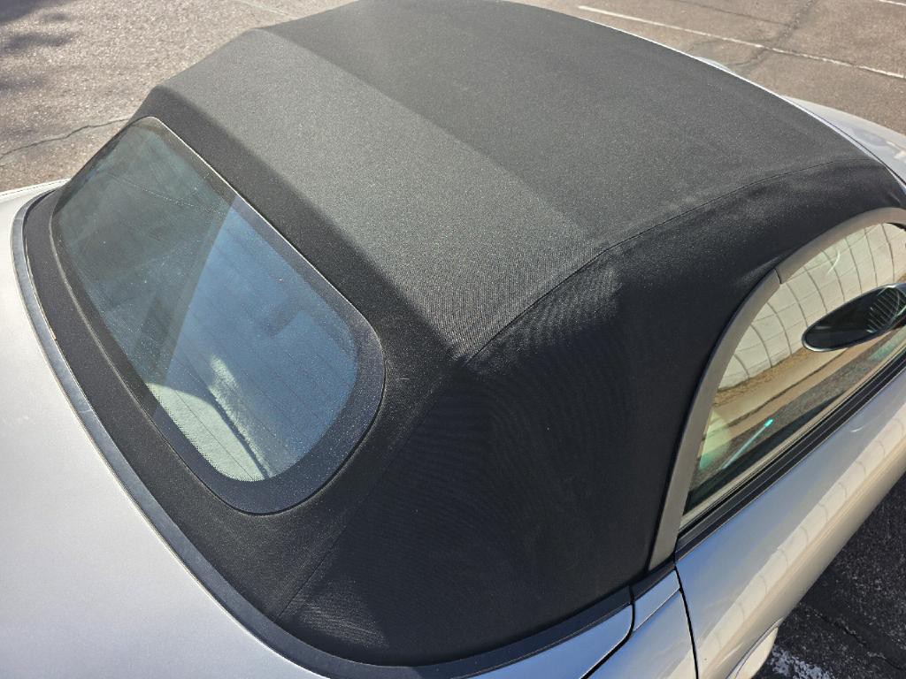 2003 Porsche Boxster Image 6