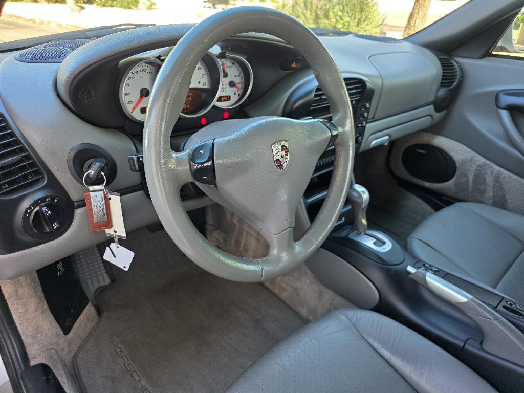 2003 Porsche Boxster Image 11