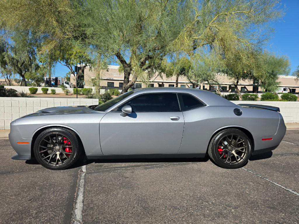 2015 Dodge Challenger Image 3