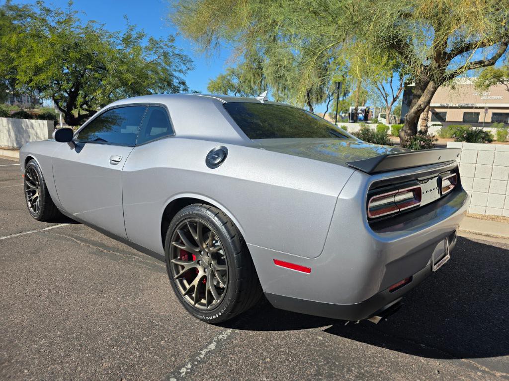 2015 Dodge Challenger Image 4