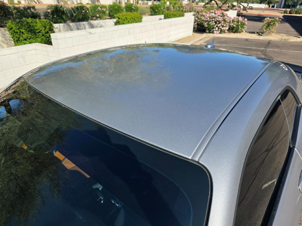 2015 Dodge Challenger Image 11