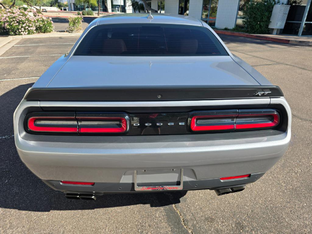 2015 Dodge Challenger Image 18