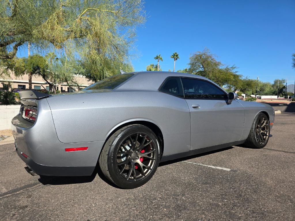 2015 Dodge Challenger Image 21
