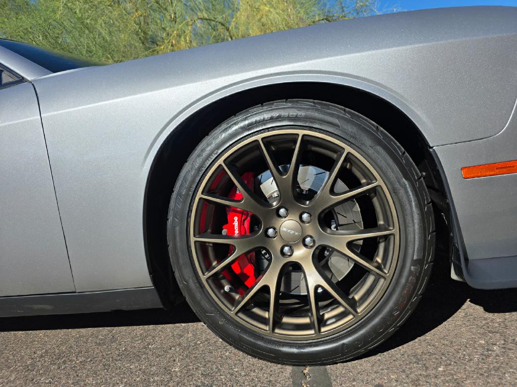 2015 Dodge Challenger Image 31