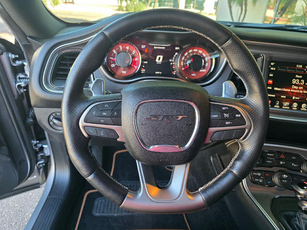 2015 Dodge Challenger Image 41