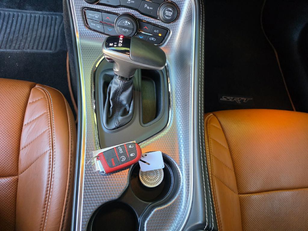 2015 Dodge Challenger Image 51