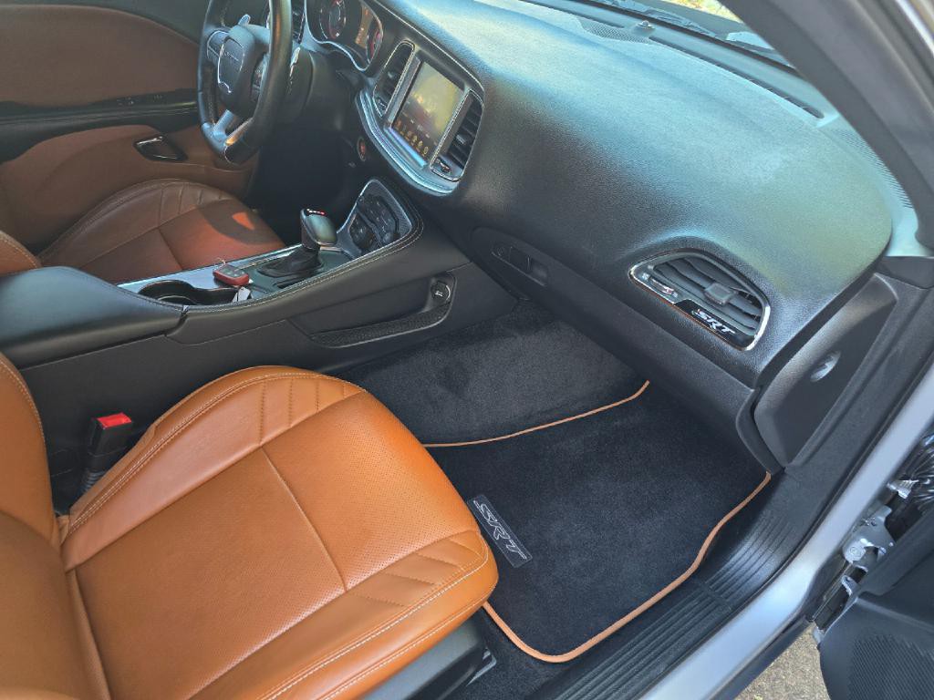 2015 Dodge Challenger Image 65