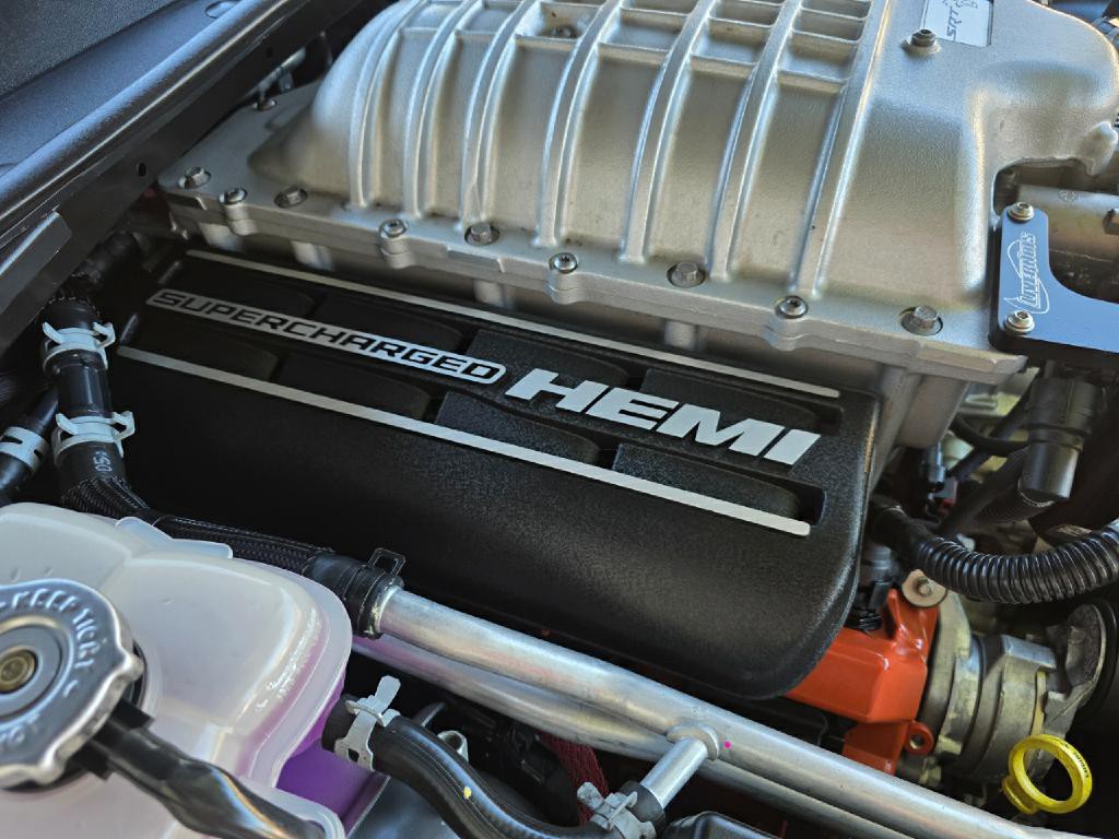 2015 Dodge Challenger Image 79