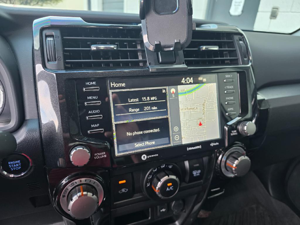 2022 Toyota 4Runner Image 26