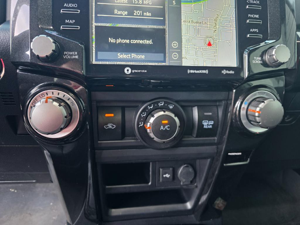 2022 Toyota 4Runner Image 27