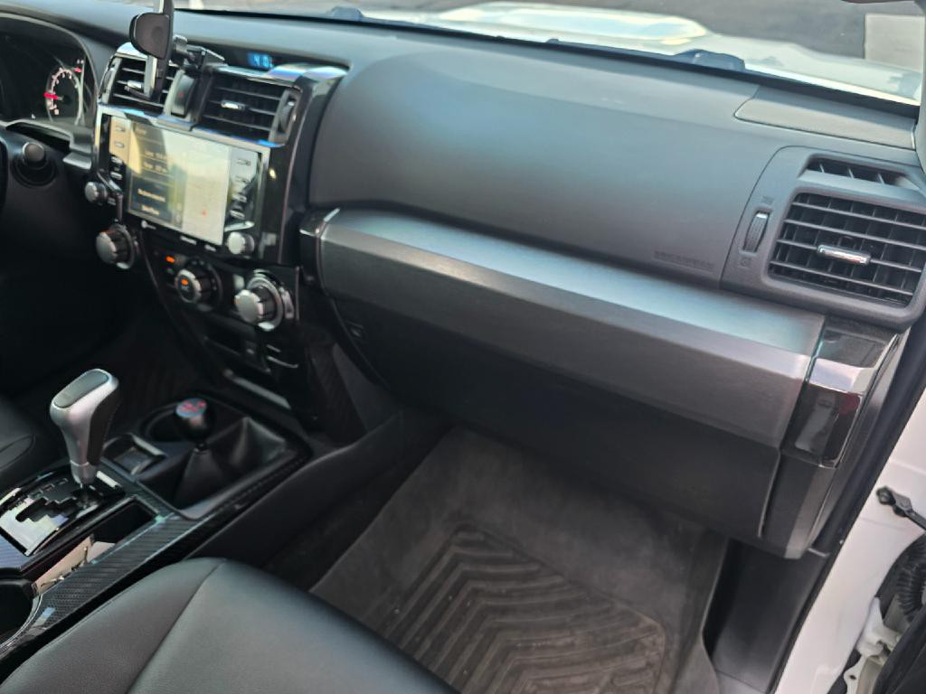 2022 Toyota 4Runner Image 52