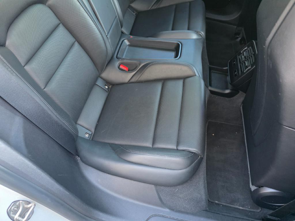 2022 Porsche Taycan Image 68