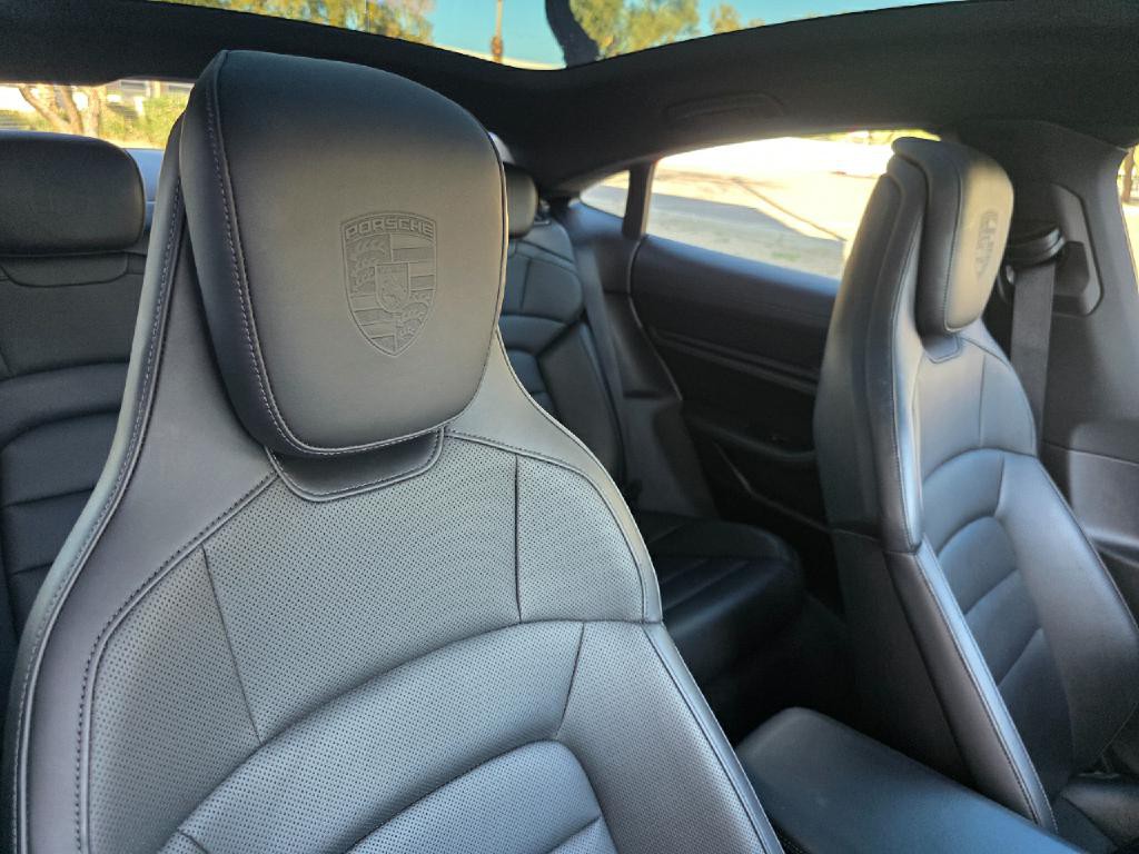 2022 Porsche Taycan Image 79