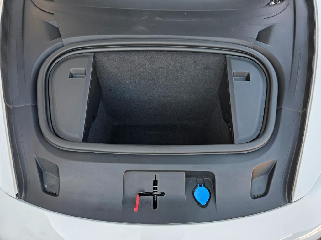 2022 Porsche Taycan Image 84