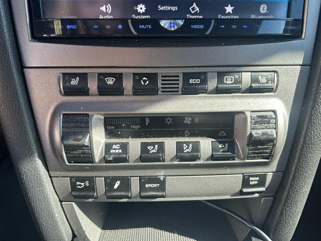 2006 Porsche Cayman Image 16