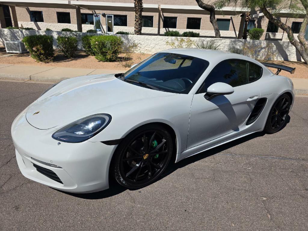 2018 Porsche Cayman Image 6