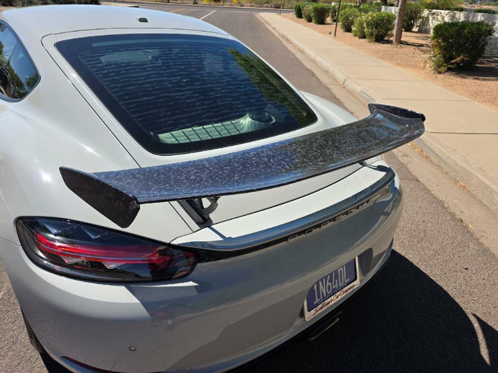 2018 Porsche Cayman Image 19