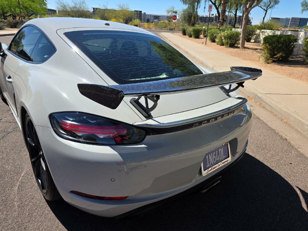 2018 Porsche Cayman Image 20
