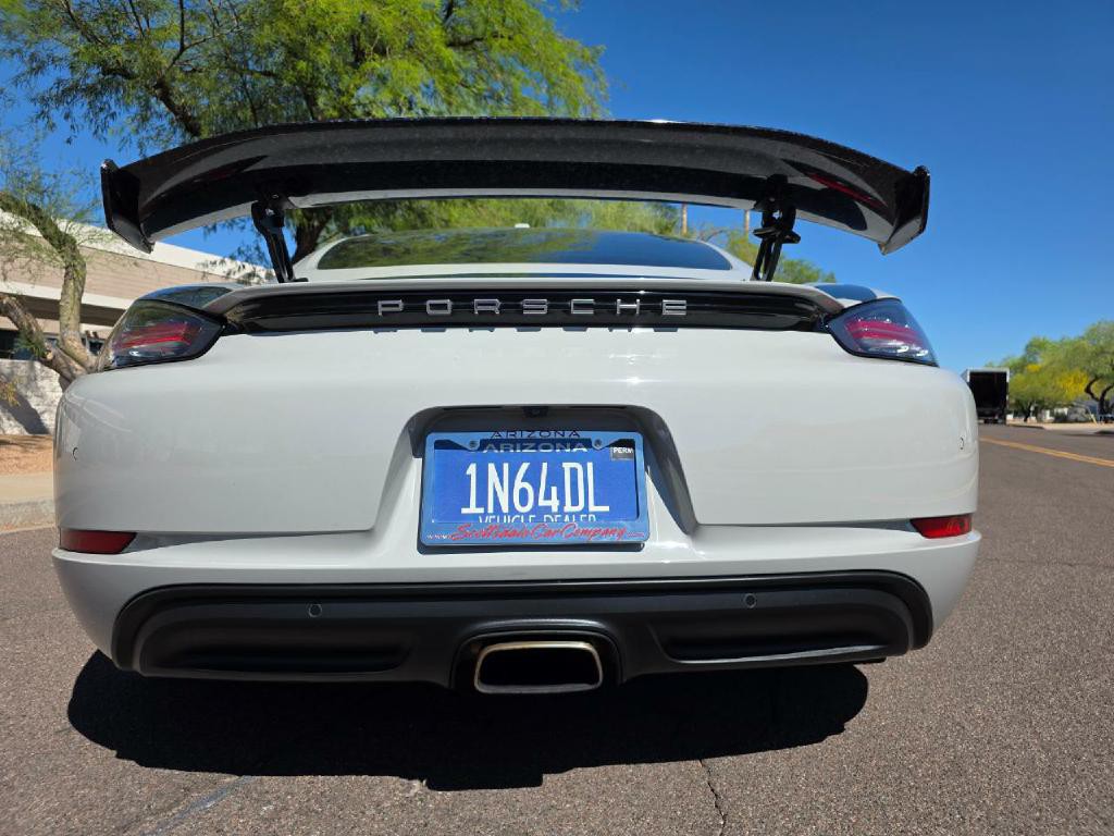 2018 Porsche Cayman Image 25