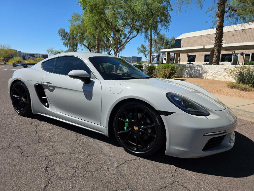 2018 Porsche Cayman Image 28