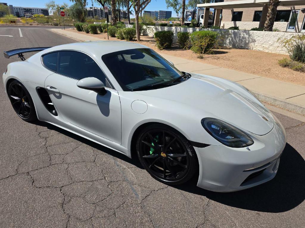 2018 Porsche Cayman Image 29