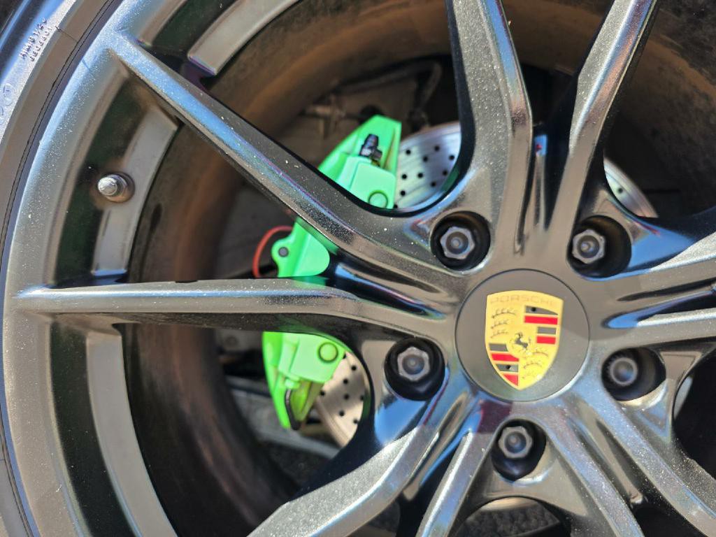 2018 Porsche Cayman Image 34