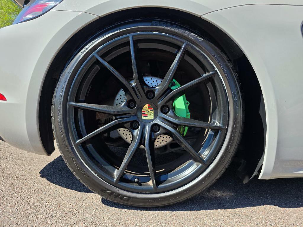 2018 Porsche Cayman Image 35