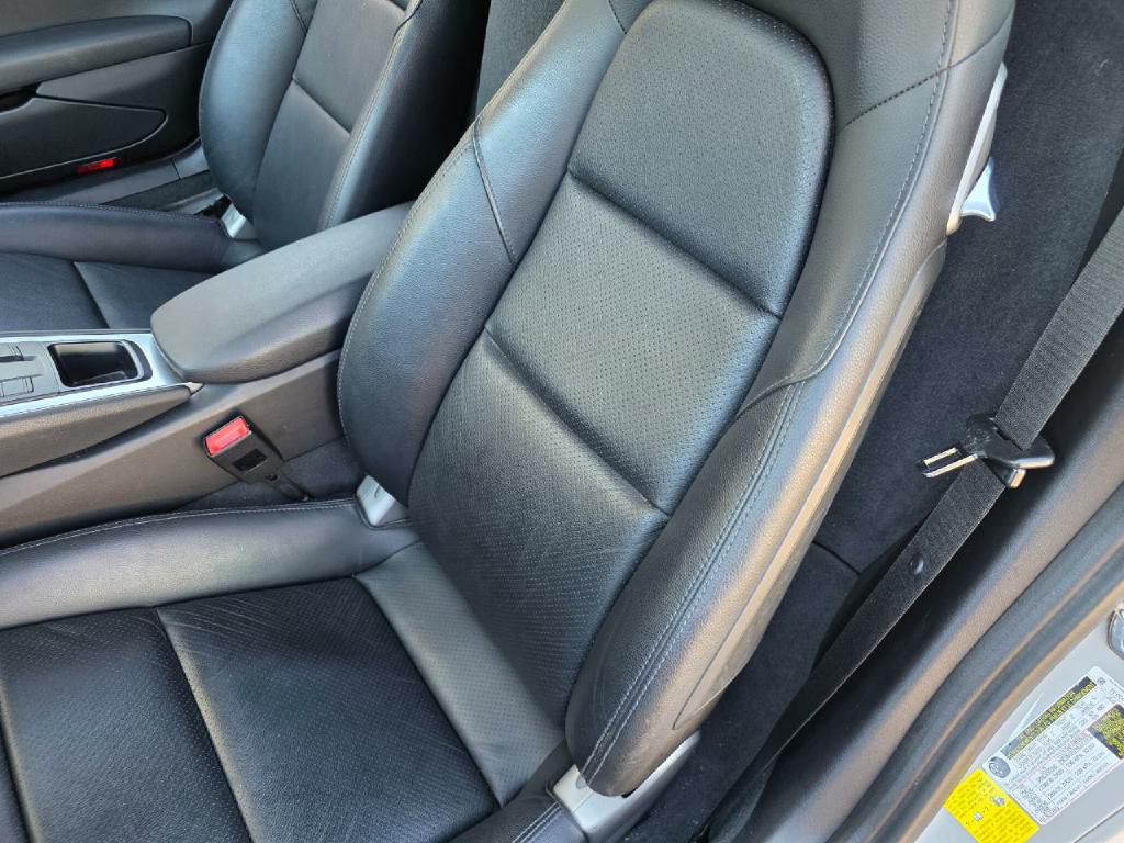 2018 Porsche Cayman Image 42