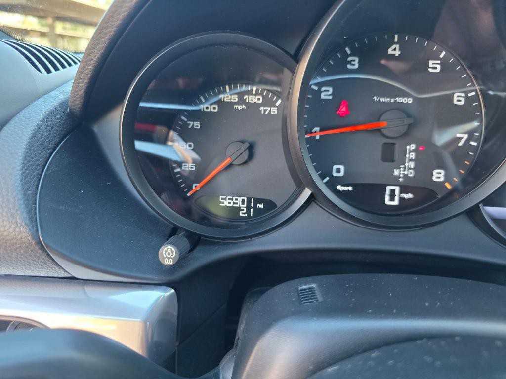 2018 Porsche Cayman Image 49