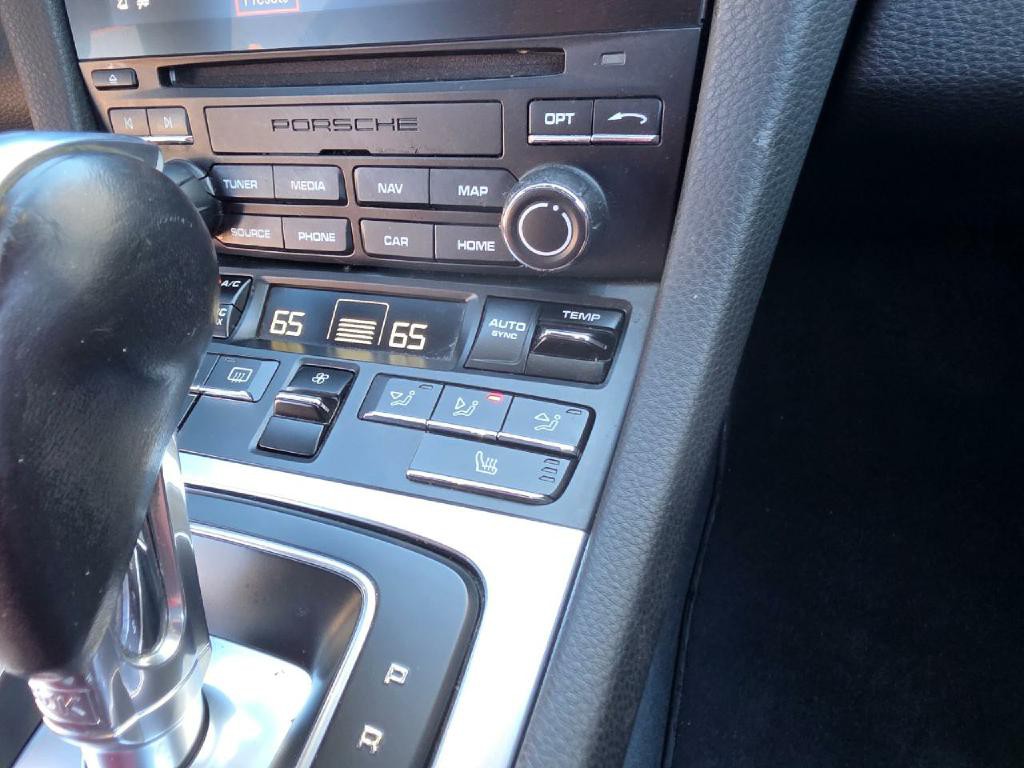 2018 Porsche Cayman Image 53