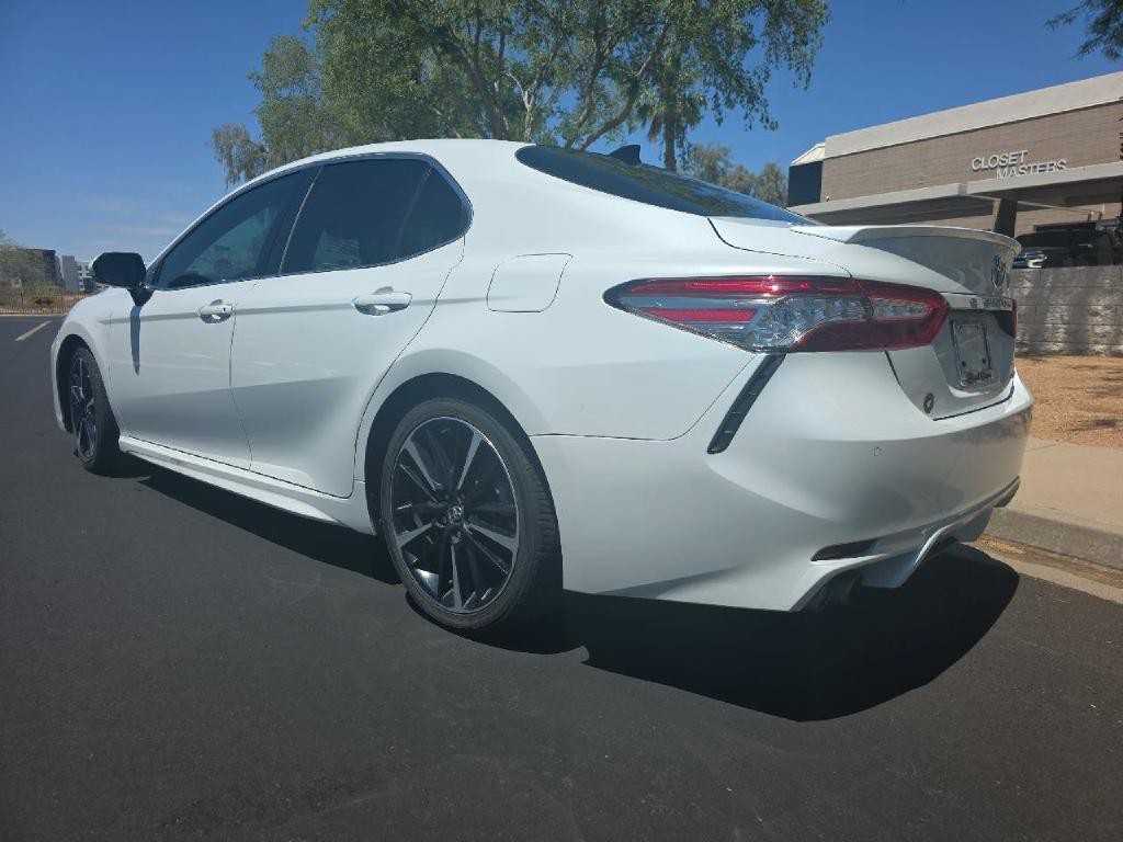 2019 Toyota Camry Image 3