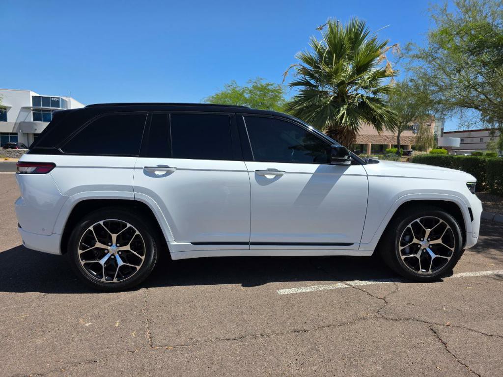 2023 Jeep Grand Cherokee Image 5