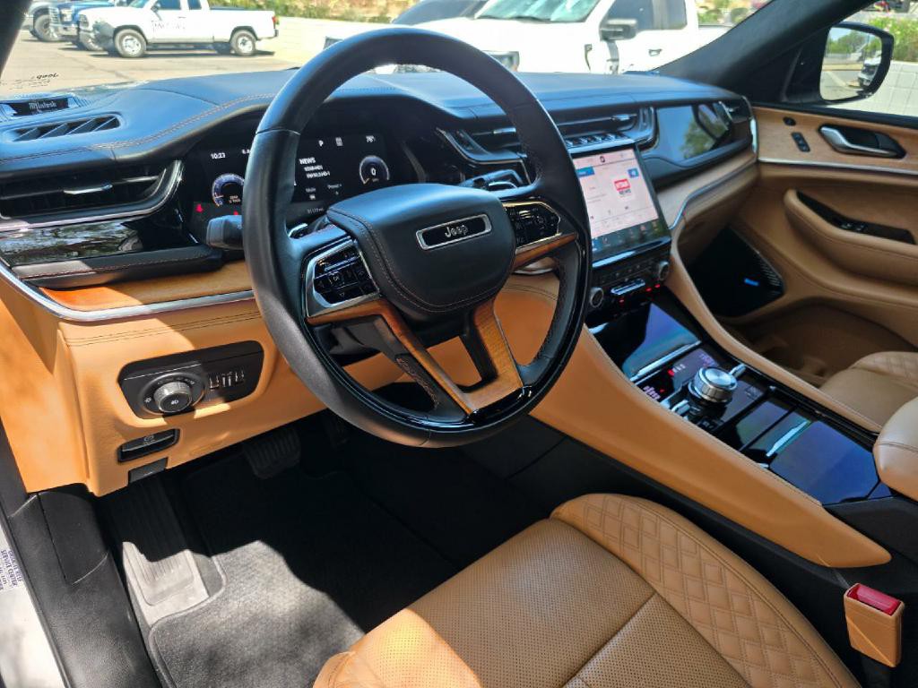 2023 Jeep Grand Cherokee Image 21